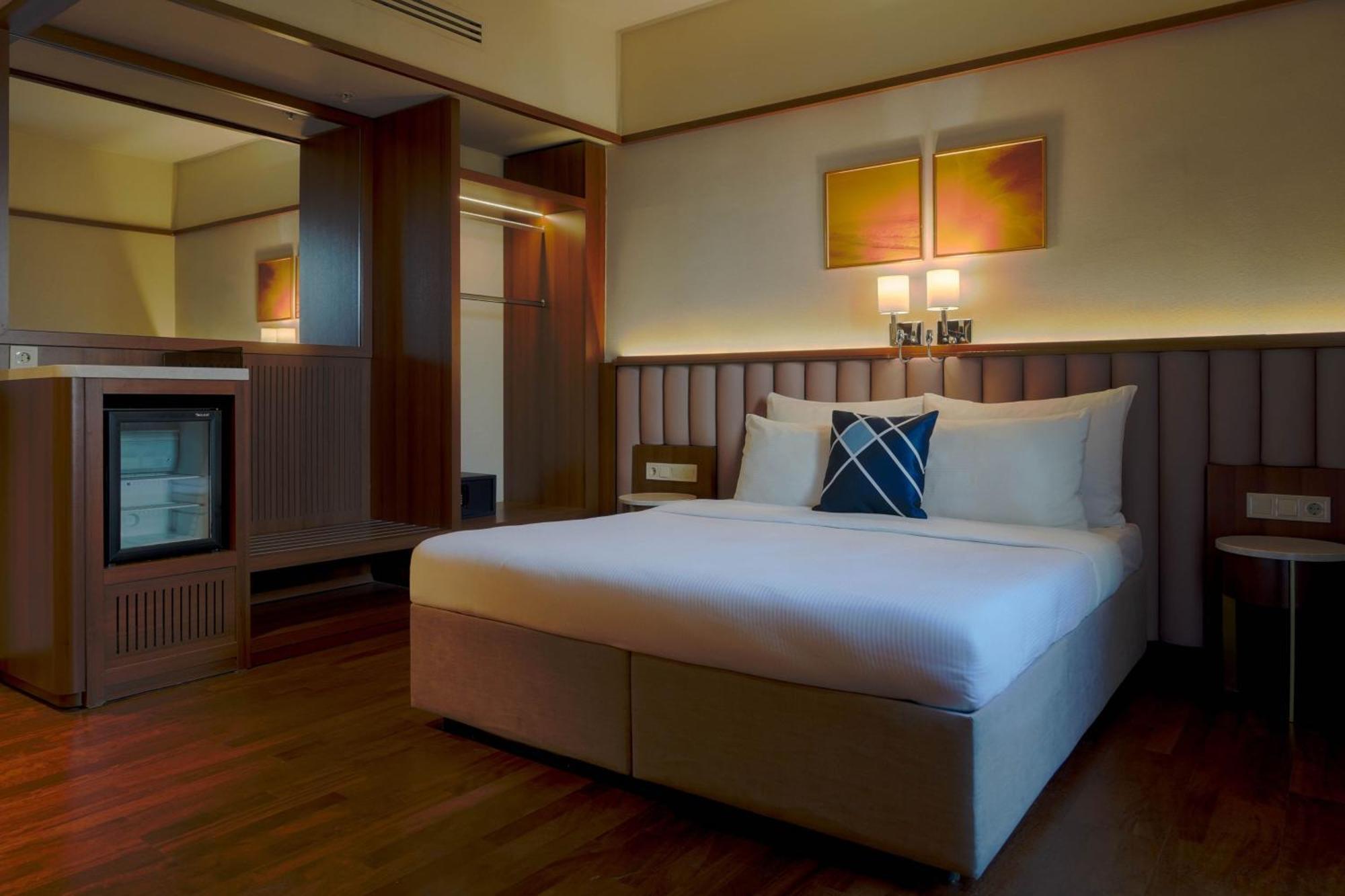 Four Points Flex By Sheraton Bursa Niluefer Exterior photo